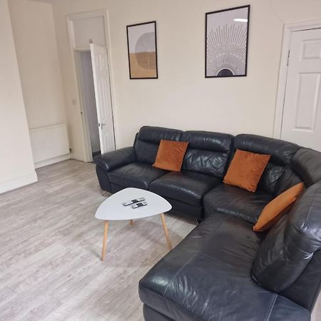 Laluna One Bedroom Apartment Newcastle Экстерьер фото