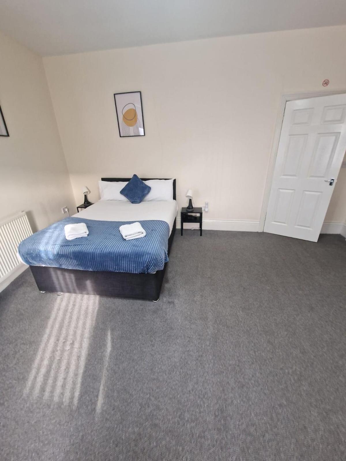 Laluna One Bedroom Apartment Newcastle Экстерьер фото