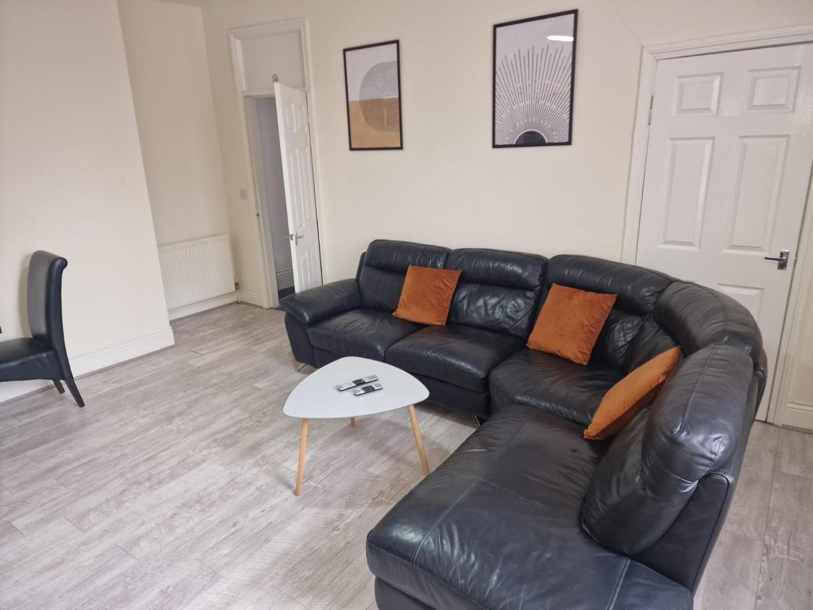 Laluna One Bedroom Apartment Newcastle Экстерьер фото
